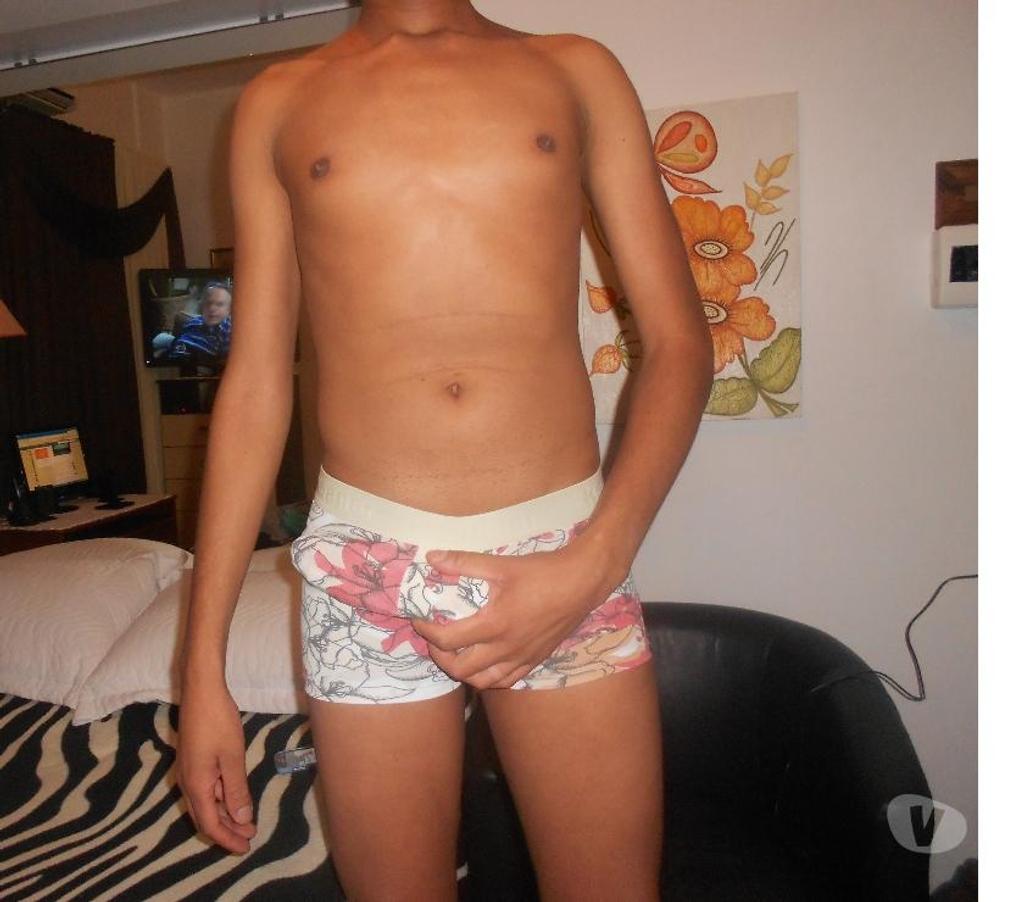 Acompanhantes masculinos Porto Alegre RS Porto Alegre Centro - Fotos para LUCAS SUPER DOTADO 23 CM ATIVO E PASSIVO 24HS
