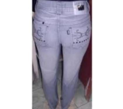 Roupas e Acessórios - Fotos para CALÇAS JEANS FEMININAS - 100 PEÇAS - BOA QUALIDADE