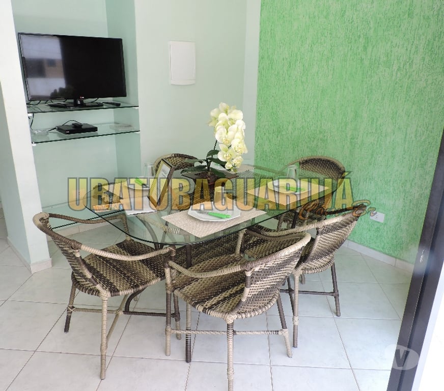 Aluguel temporada Guaruja SP - Fotos para Lindo Apto com 2 Quartos na Praia da Enseada Guarujá