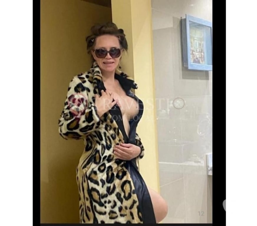 Acompanhantes travesti Grande Sao Paulo SP Cajamar - Fotos para PROFESSORA DO SEXO 23 CM em Cajamar