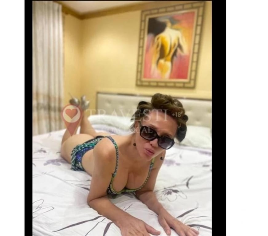 Acompanhantes travesti Grande Sao Paulo SP Cajamar - Fotos para PROFESSORA DO SEXO 23 CM em Cajamar