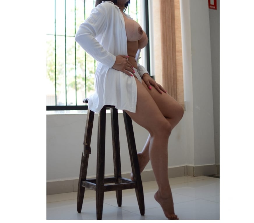 Garotas de programa Aracatuba SP - Fotos para Julia Liz acompanhante