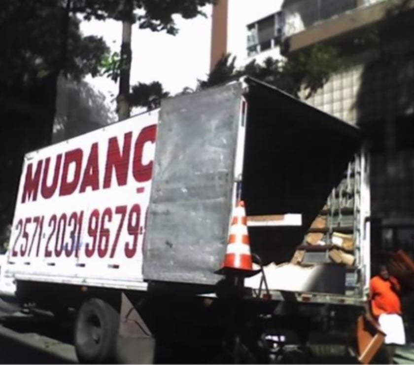 Mudanças - Frete Rio de Janeiro RJ Centro - Fotos para FRETES CENTRO RJ 21-2571-2031 99679-8535 99734-5337