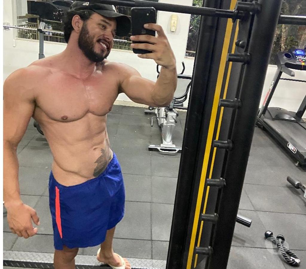 Acompanhantes masculinos Belo Horizonte MG Buritis, Belo Horizonte - Fotos para Acompanhante maduro executivo Belo Horizonte