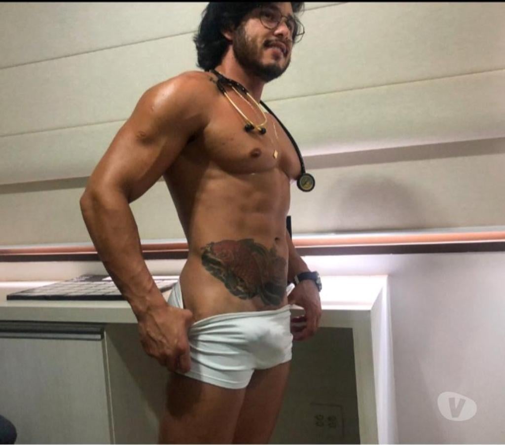 Acompanhantes masculinos Belo Horizonte MG Buritis, Belo Horizonte - Fotos para Acompanhante maduro executivo Belo Horizonte