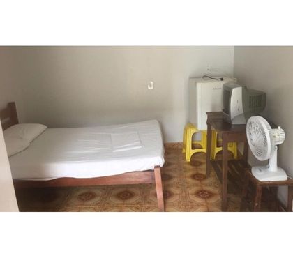 Casas para alugar - Fotos para Aluga-se Kitnet Pousada Serra Dourada Centro Caldas Novas GO