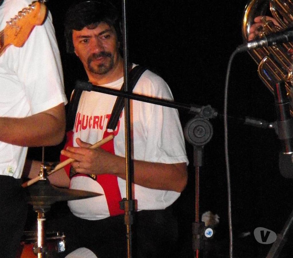 Artistas - Músicos Grande Sao Paulo SP Mairiporã - Fotos para BANDA ALEMÃ CHUCRUTS de S.P.- 011 970477504