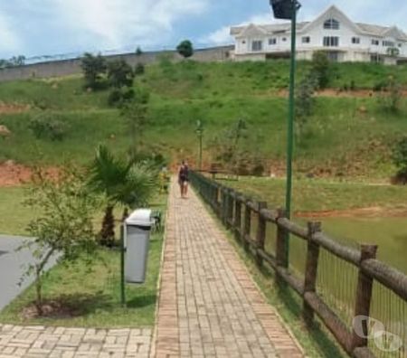 Terrenos Sao Jose dos Campos SP - Fotos para VENDO LOTE COM 252M² NO COND. MANTIQUEIRA ESCRITURADO