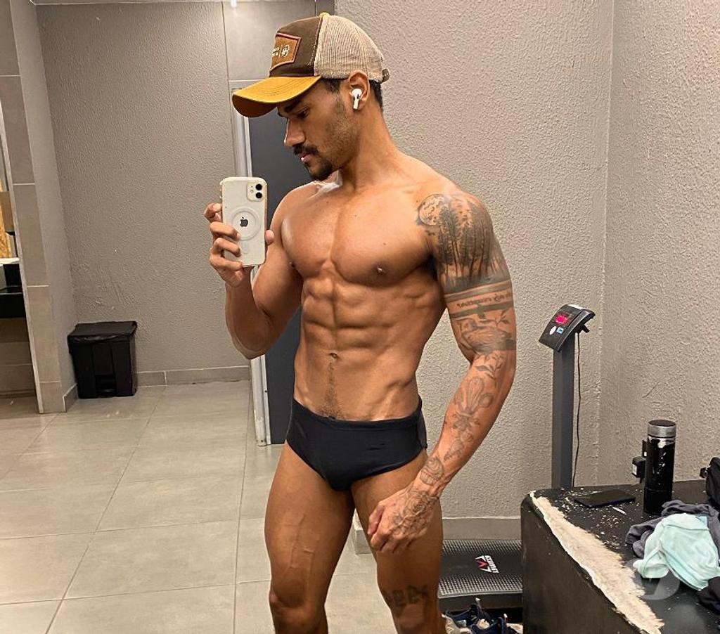 Acompanhantes masculinos Sao Paulo SP Tatuapé - Fotos para Mineiro Ativo DOTADO