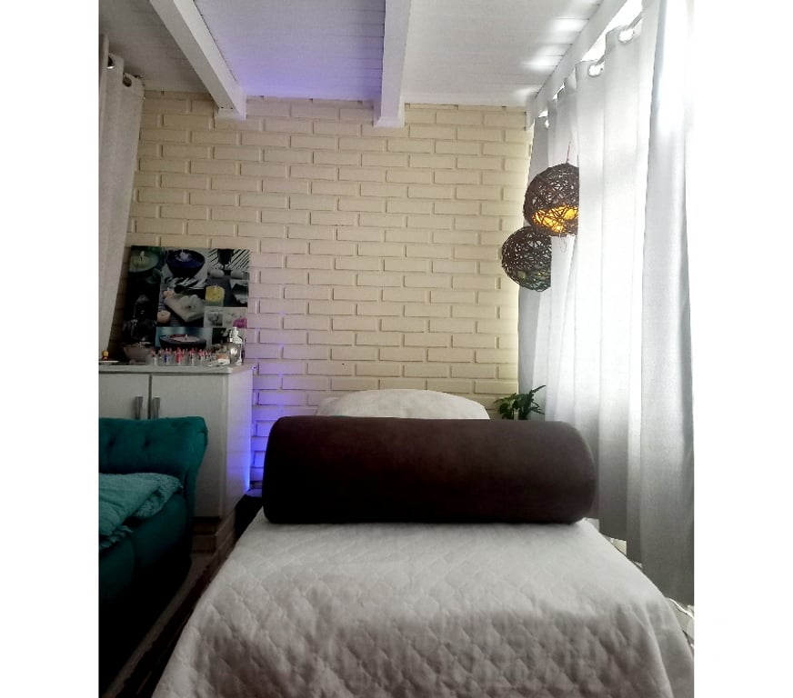 Bem-Estar - Saúde - Beleza Curitiba PR Matriz - Fotos para Massagem com frequência é saudavel. Vem se refazer !