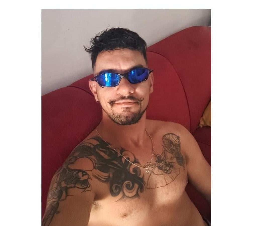 Acompanhantes masculinos Taguatinga DF - Fotos para Com Local Bi Dotado Discreto