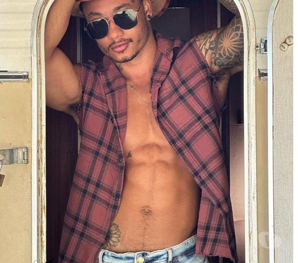 Acompanhantes masculinos Sao Paulo SP Bela Vista - images_alt_text Bruno Black. Atv dotado!