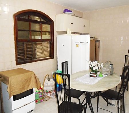 Apartamentos a venda Marica RJ - Fotos para Casa no Centro de Ponta Negra-Maricá.Porteira Fechada