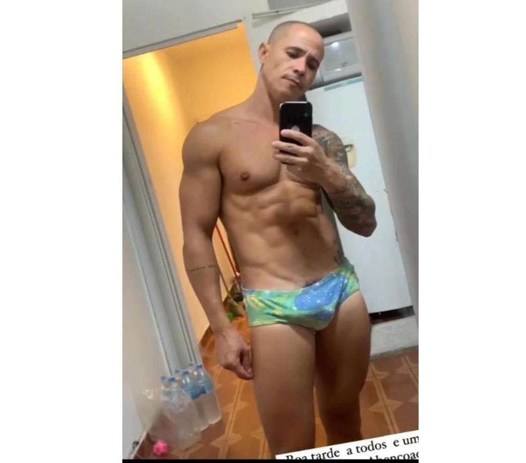 Acompanhantes masculinos Vitoria ES Centro de Vitória - Fotos para Alex Cardozo Massoterapeuta