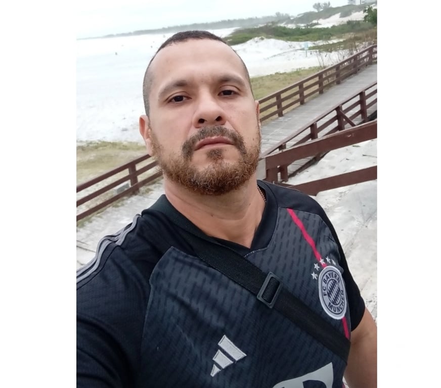 Acompanhantes masculinos Rio de Janeiro RJ Centro - Fotos para MASSOTERAPEUTA CENTRO_RIO