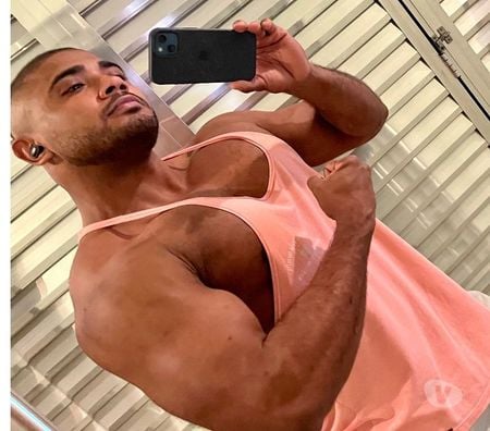 Acompanhantes masculinos Sao Paulo SP Mooca - Fotos para Léo Digant - Massoterapeuta