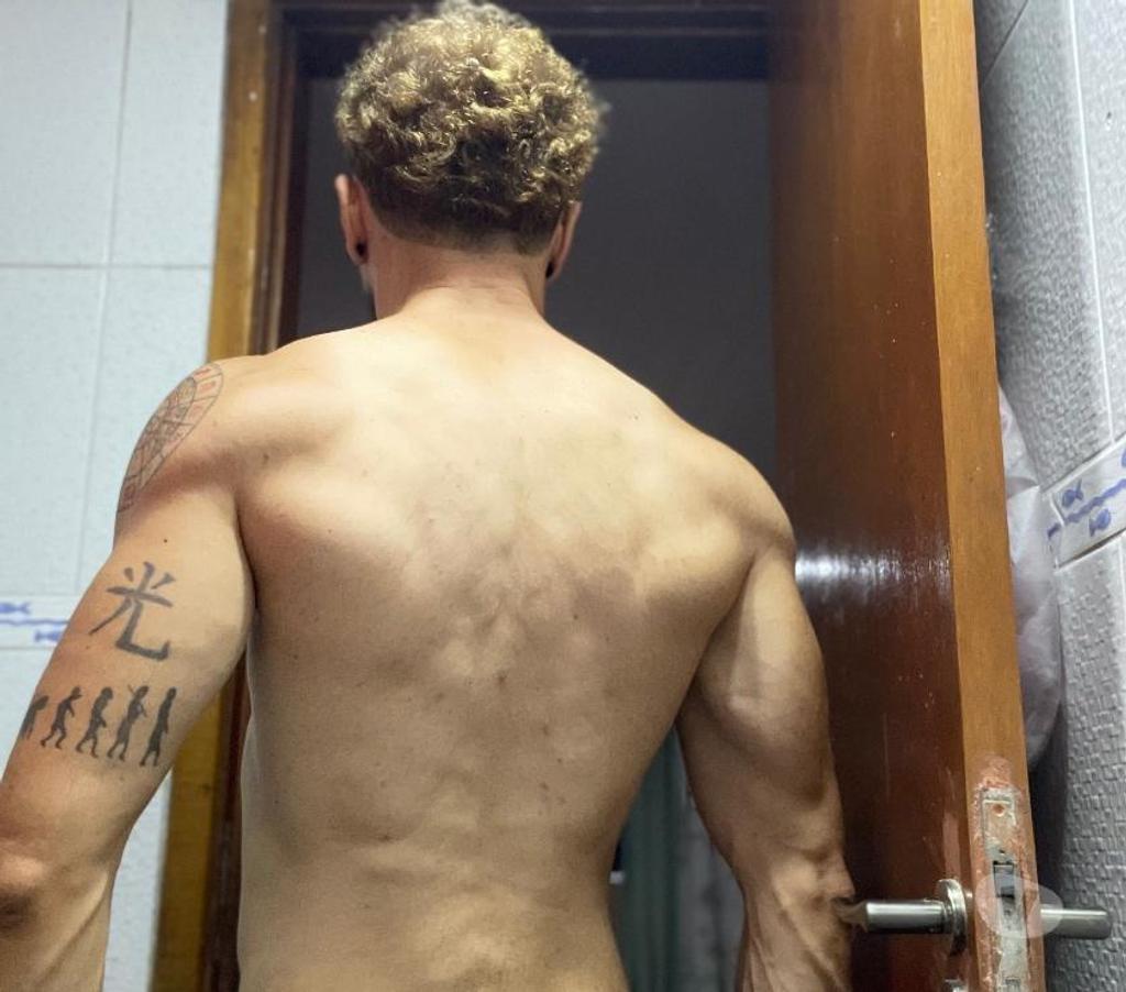 Acompanhantes masculinos Sao Paulo SP Guaianases - Fotos para Edu massagista , Personal e acompanhante