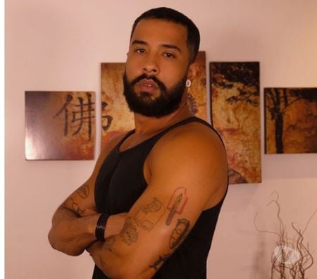 Acompanhantes masculinos Rio de Janeiro RJ Centro - images_alt_text Massoterapia e Depilação