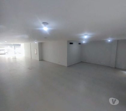 Alguel Sala Comercial - images_alt_text LOJA no centro de Macaé, na Rua Conde de Araruama