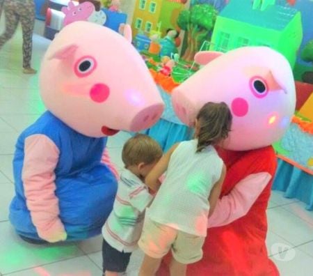 Serviços para eventos Sao Paulo SP Mooca - Fotos para Peppa Pig e George cover personagens vivos festa infantil
