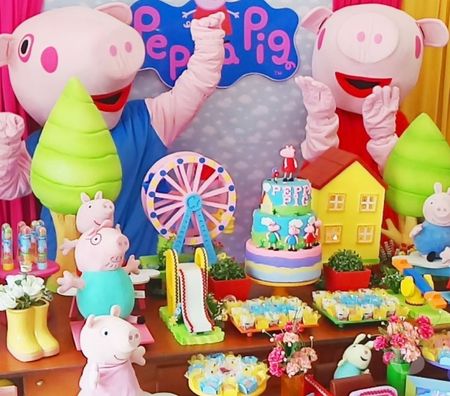 Serviços para eventos Sao Paulo SP Mooca - Fotos para Peppa Pig e George cover personagens vivos festa infantil