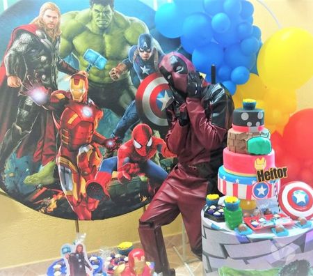 Serviços para eventos Sao Paulo SP Mooca - Fotos para Deadpool cover personagens vivos festa infantil