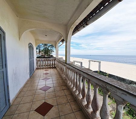 Apartamentos a venda Marica RJ - Fotos para Casa cMezanino, Varandas, com Vista da praia e lagoa, 3 Qt.