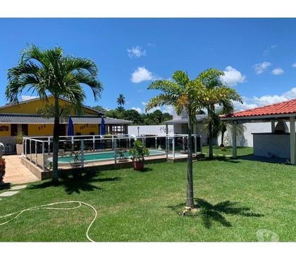 Casas a venda - Fotos para Casa com 3 Quartos no Litoral Norte da Bahia