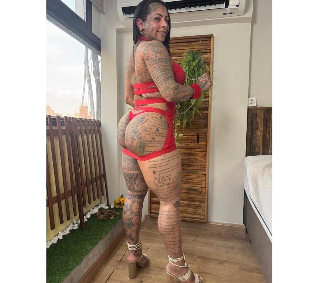 Acompanhantes travesti Sao Paulo SP Vila Guilheme - Fotos para Isabelly Ferreira, atriz pornô, massagista e stripper.