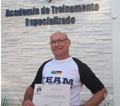 Homem procura Mulher - Fotos para Em busca de amor