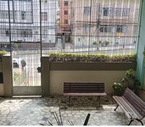 imperdível apt sala quarto deps vazio ,junto comercio .