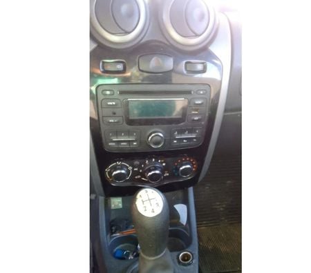 Seminovos Viana ES - Fotos para logan 2012 completo