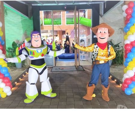 Serviços para eventos Sao Paulo SP Ipiranga - images_alt_text Wood e Buzz Cover Toy Story personagens vivos