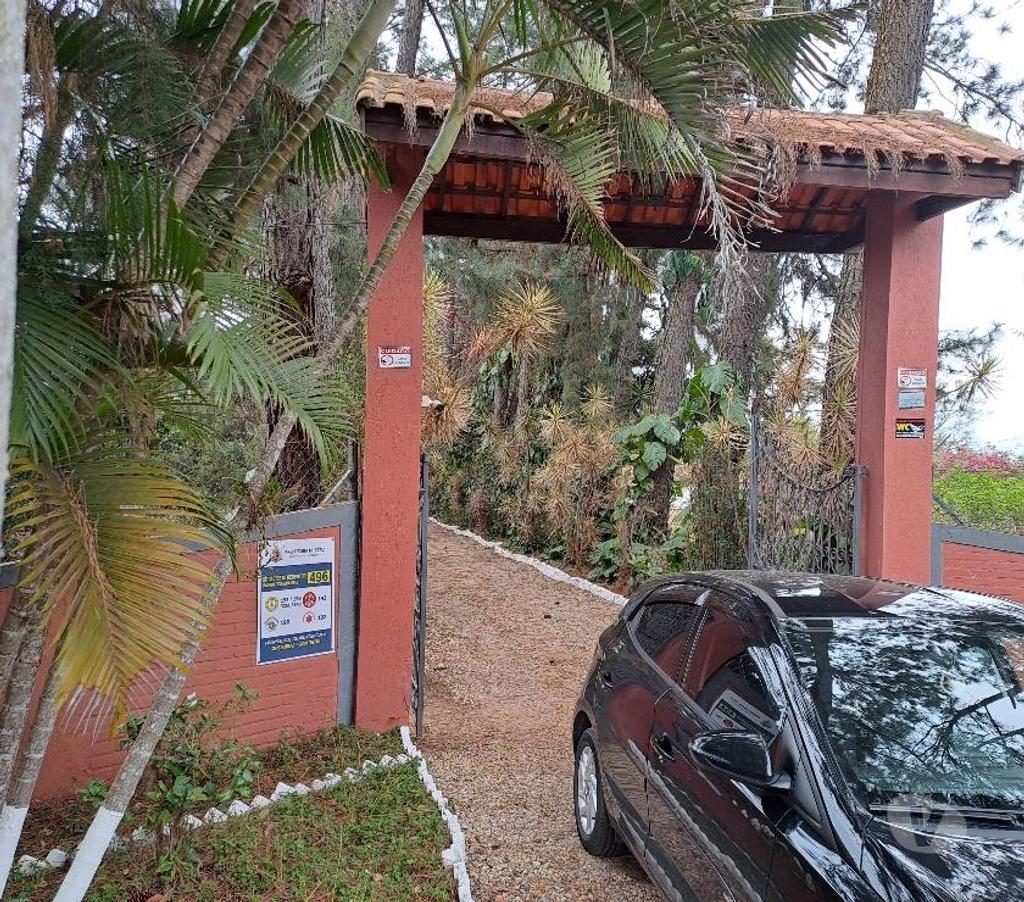 Fazendas - Sitios à venda Tatui SP - Fotos para Espetacular Sítio.Porteira Fechada c 6 Alqueires.Maravilha!