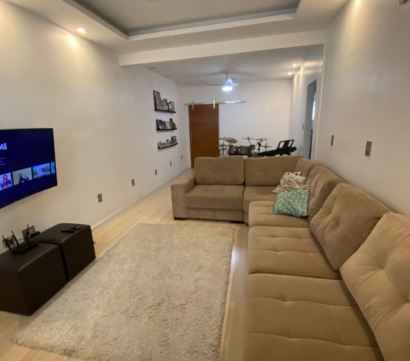 Casas a venda Madureira Rio de Janeiro RJ - Fotos para Duas casas tipo apartamento em Madureira