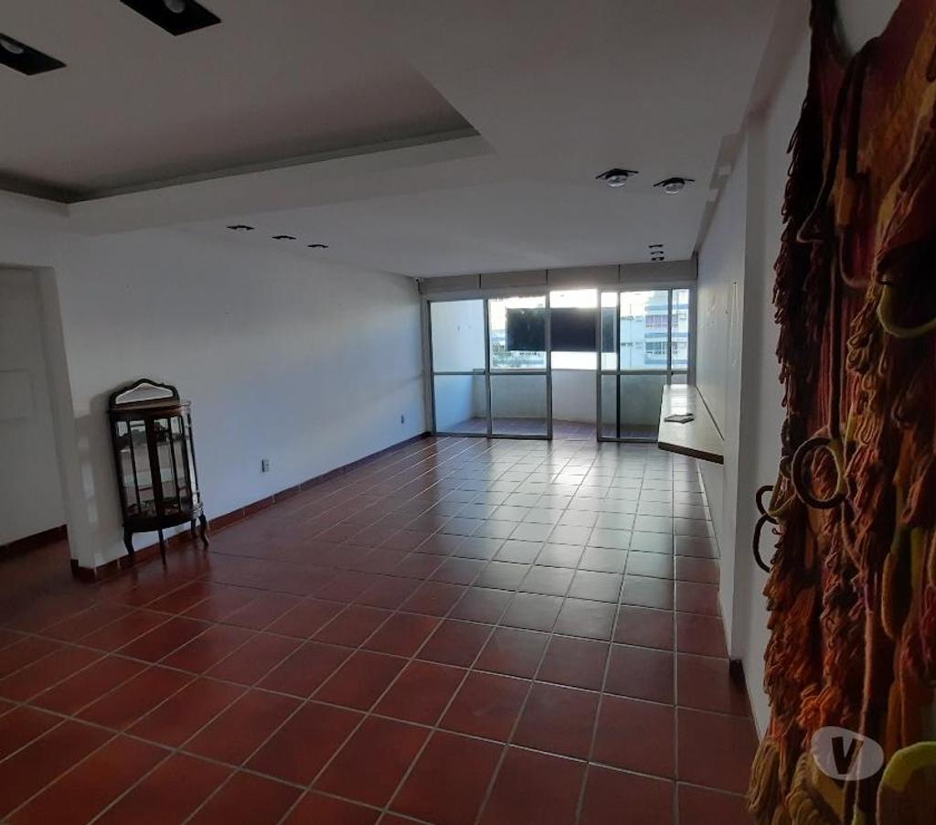 Apartamentos a venda Recife PE - Fotos para OFERTA Vendo apto na Av Dom Ferreira. 175m2, 04 qtos.