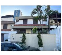 EXCELENTE CASA DUPLEX COM 03 QUARTOS