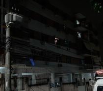 Apartamento a venda com 2 quartos e dependência