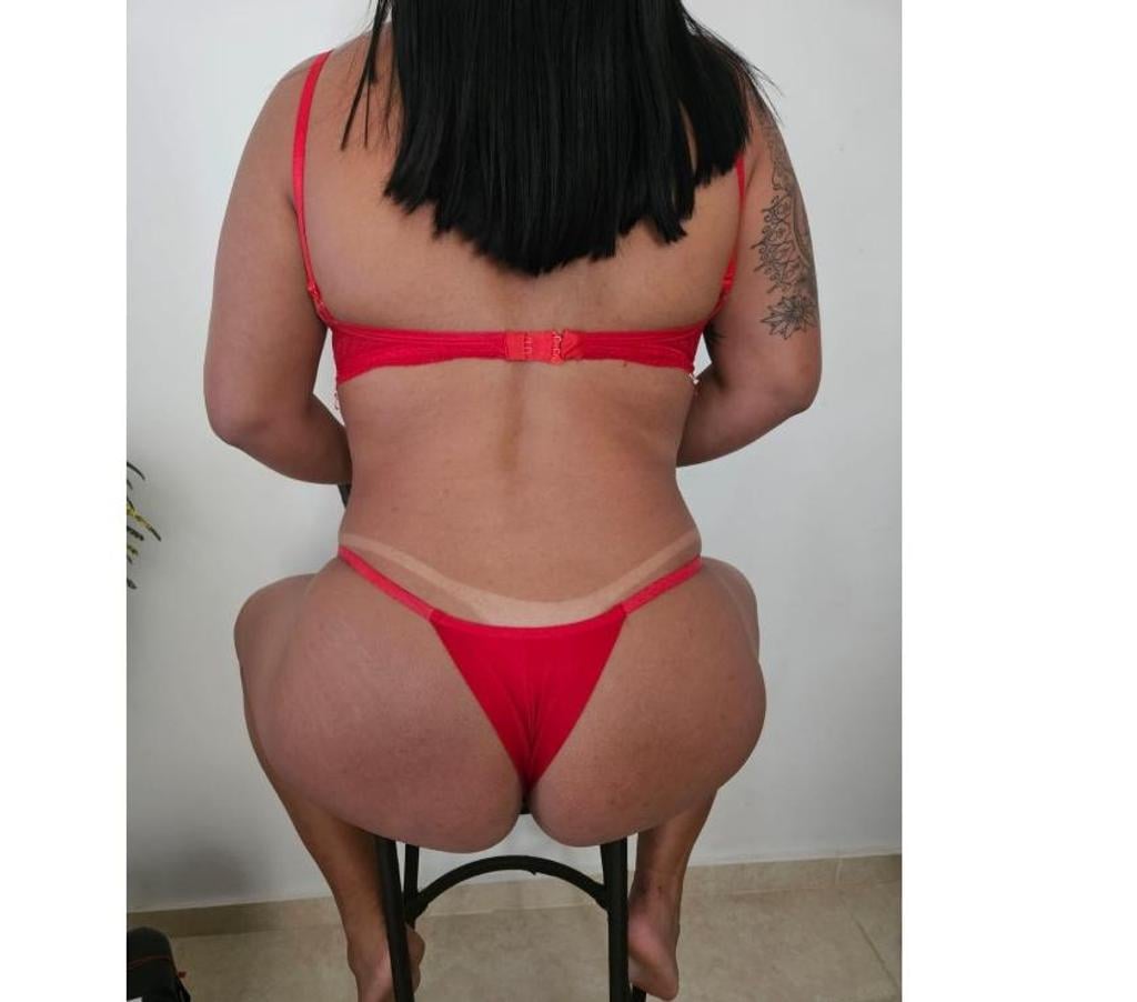 Garotas de programa Rio de Janeiro RJ Campo Grande, Rio de Janeiro - Fotos para Anny Fiori massagista com local