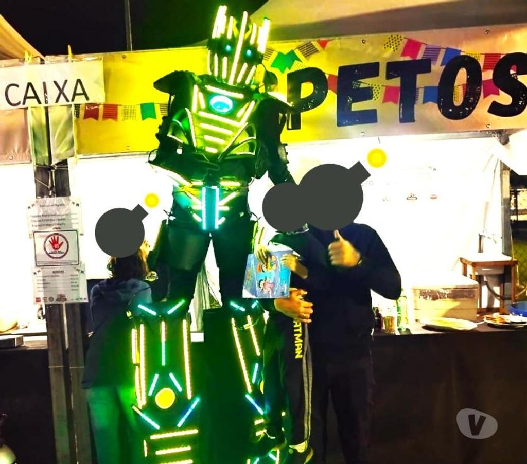 Serviços para eventos Sao Paulo SP Tatuapé - Fotos para Robos de Led Show personagens vivos casamentos eventos lojas