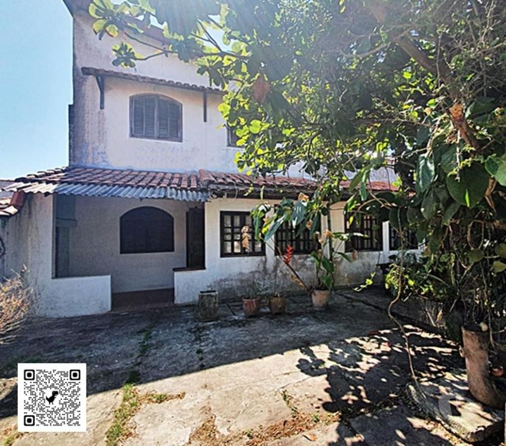 Apartamentos a venda Marica RJ - Fotos para Duplex Bem Localizado no Bairro de Praia, 4 Quartos e Anexo.