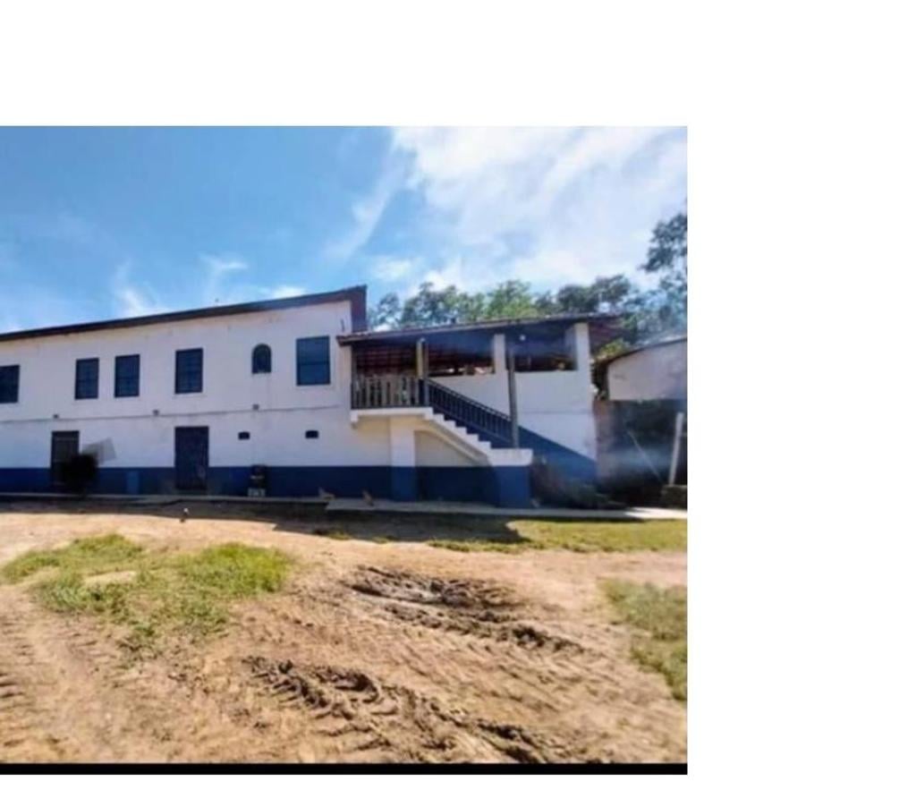 Fazendas - Sitios à venda Roseira SP - Fotos para MAGNÍFICA FAZENDA DE 213 ALQUEIRES OU 515,46 HECTARES