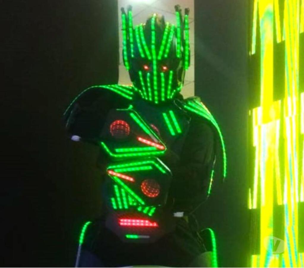 Serviços para eventos Sao Paulo SP Mooca - Fotos para Robozao led robo casamento festa comercio escola eventos