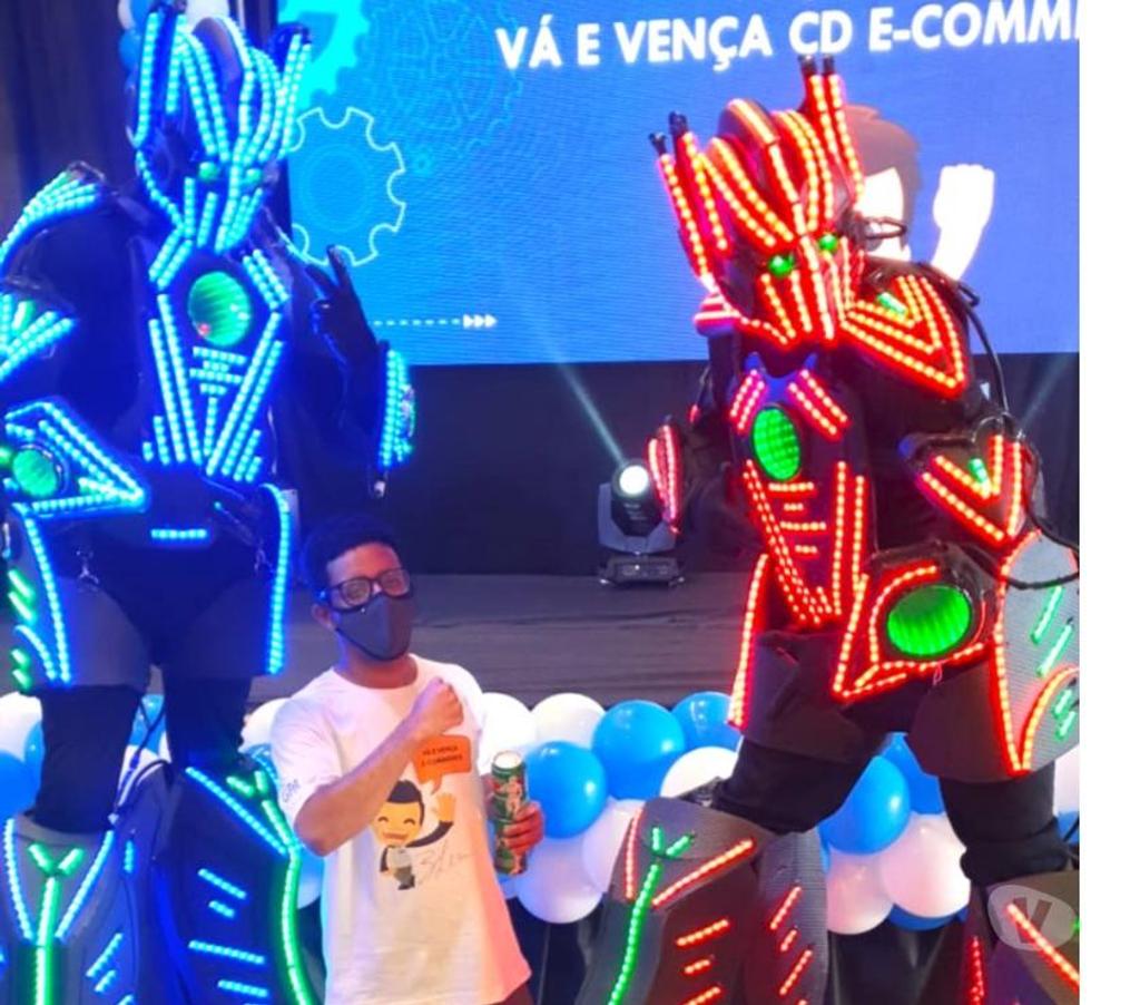 Serviços para eventos Sao Paulo SP Mooca - Fotos para Robozao led robo casamento festa comercio escola eventos