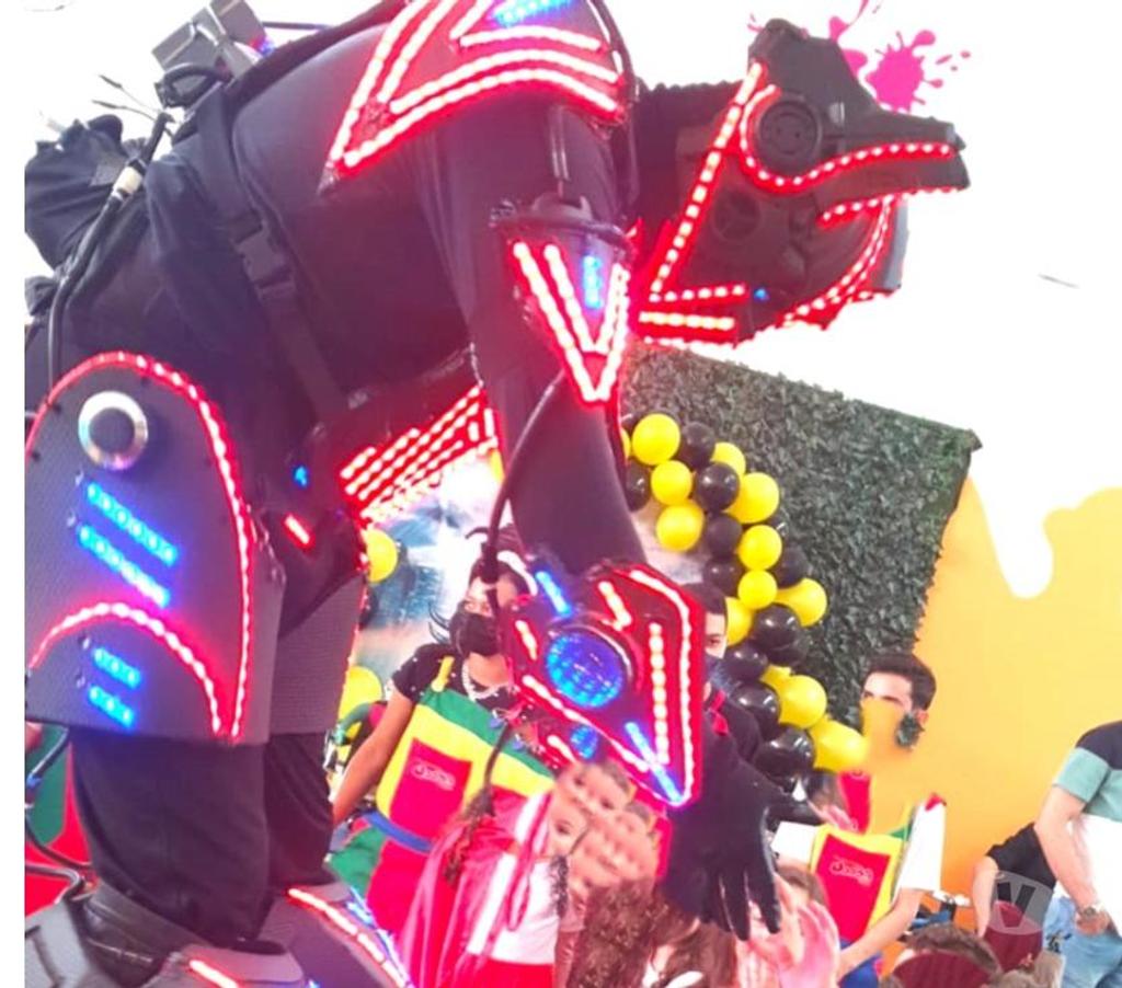 Serviços para eventos Sao Paulo SP Lapa Sao Paulo SP - Fotos para Megatrom cover robo led personagens festa evento casamento