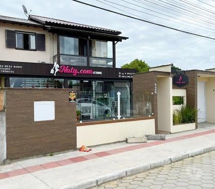 Apartamentos a venda - Fotos para Casa com ponto comercial no Riachinho - JaguarunaSC