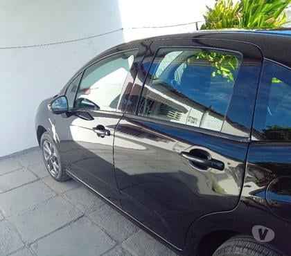 Carros a venda - Fotos para Citroen C3 em bom estado com teto Panorâmico lic.2024 pago