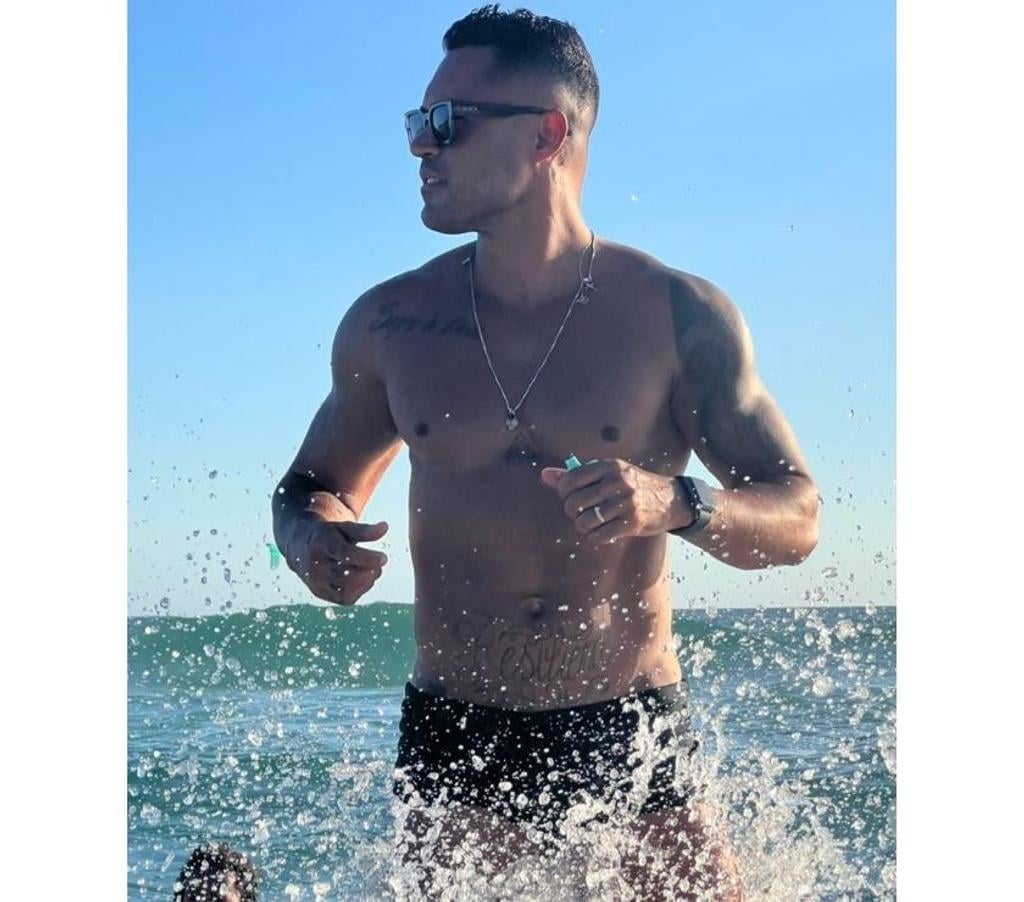 Acompanhantes masculinos Rio de Janeiro RJ Barra da Tijuca - Fotos para Tatuado versátil Atv