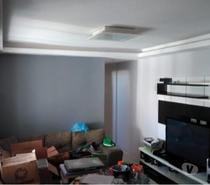 Espigão, andar alto, frente, sala 2qtos, garagem, financia.