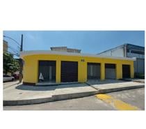 EXCELENTE LOJA COMERCIAL COM 30M² NO BAIRRO ADRIANA